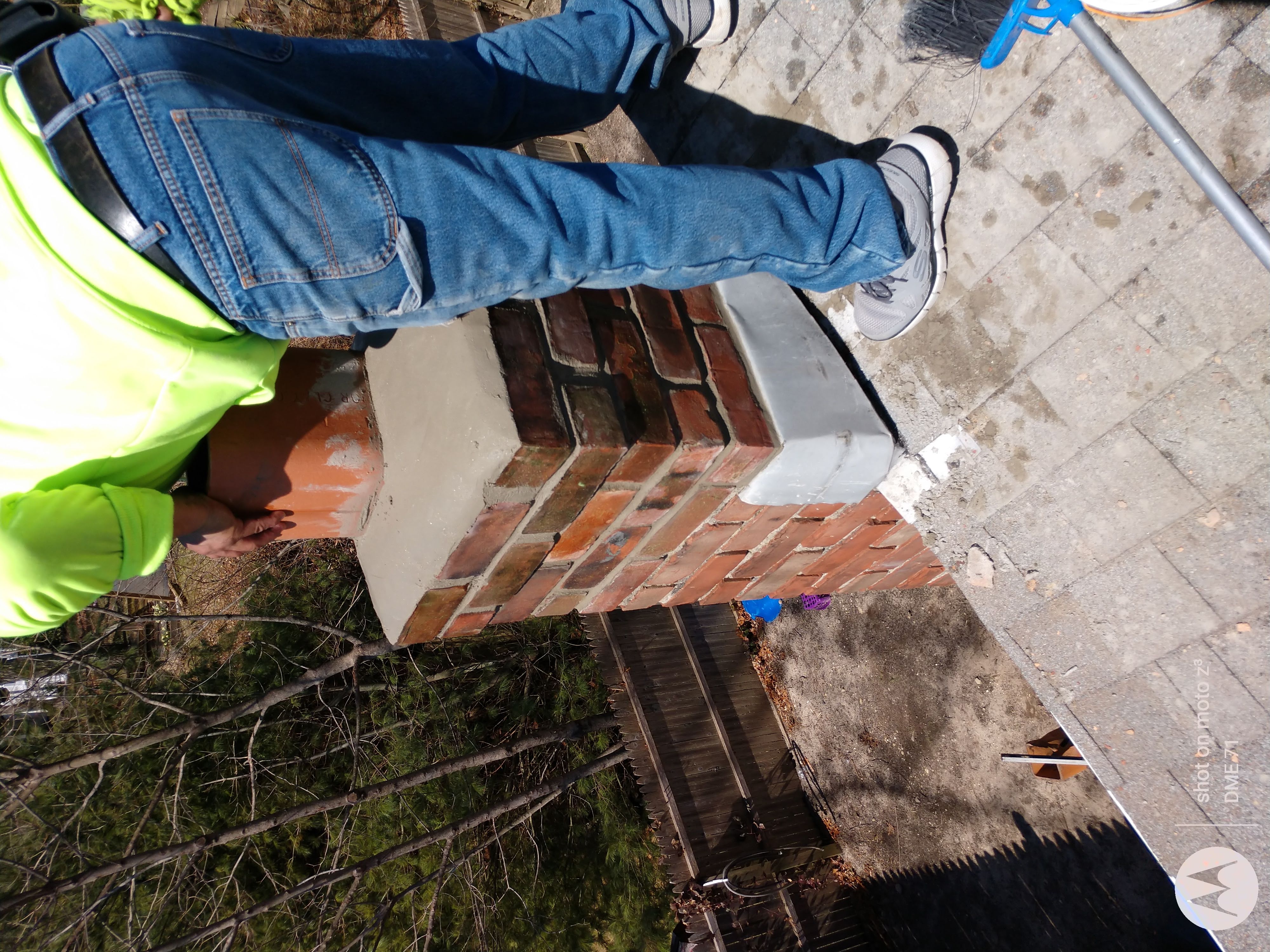 Cracked chimney professionally repaired in Oyster Bay, NY